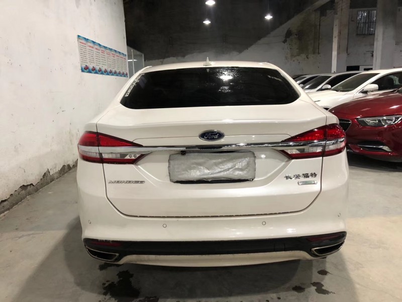 成都18年福特蒙迪欧8