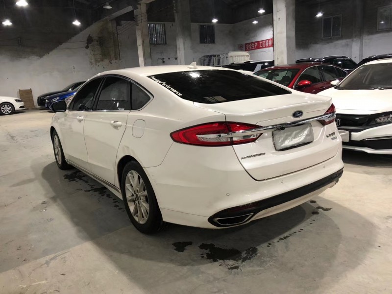 成都18年福特蒙迪欧9