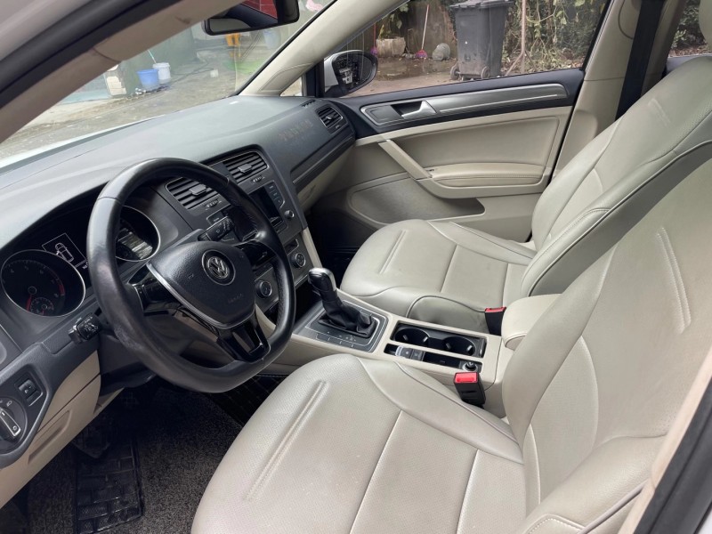 成都16年大众高尔夫4