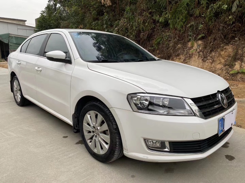 江门15年大众朗逸3