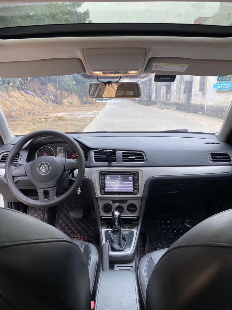 江门15年大众朗逸5