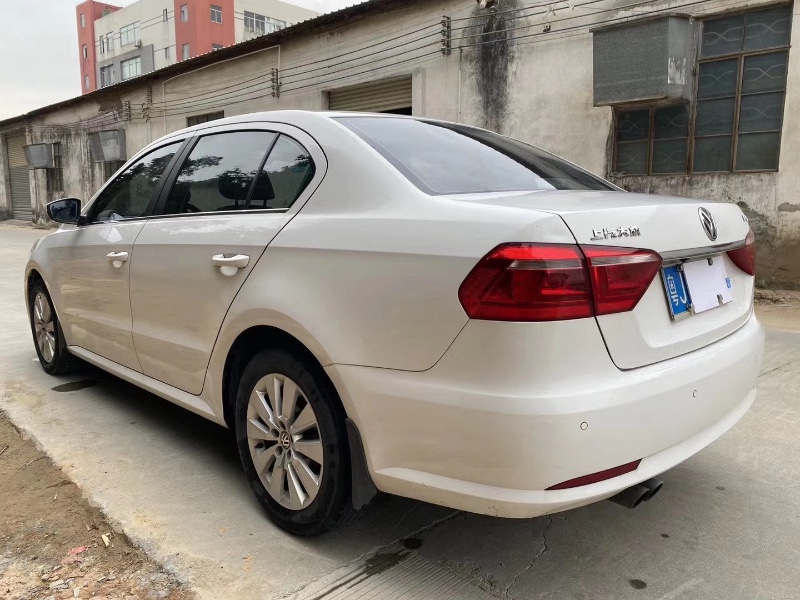 江门15年大众朗逸6