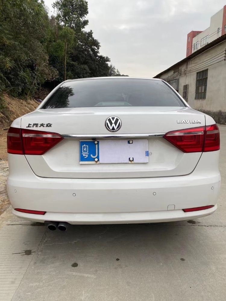 江门15年大众朗逸8