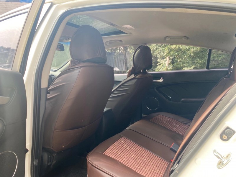 成都16年起亚K34