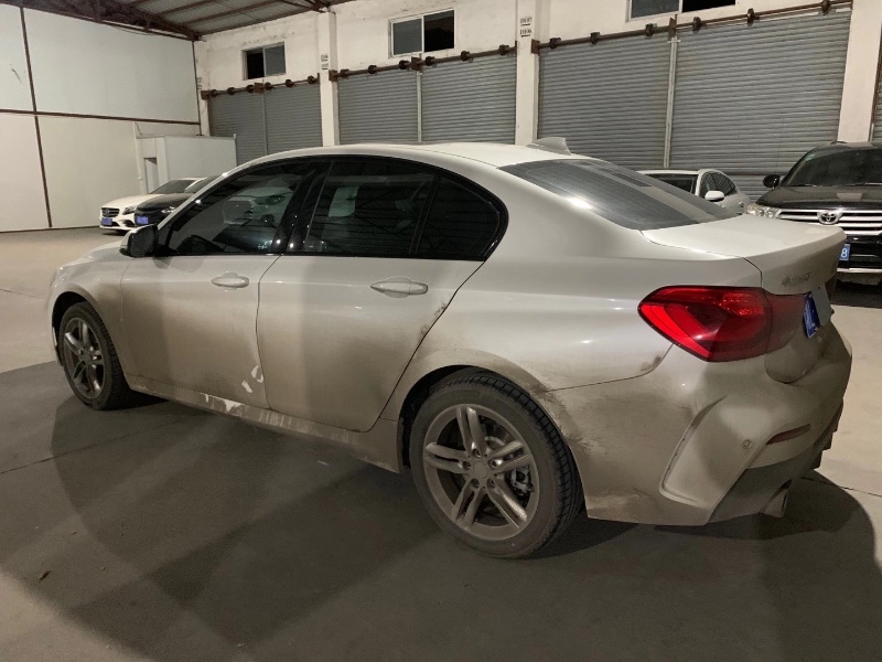 中山20年宝马1系4