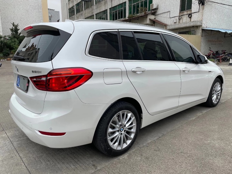 中山20年宝马2系4