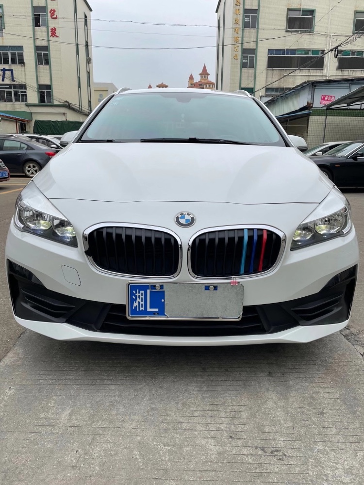 中山20年宝马2系1