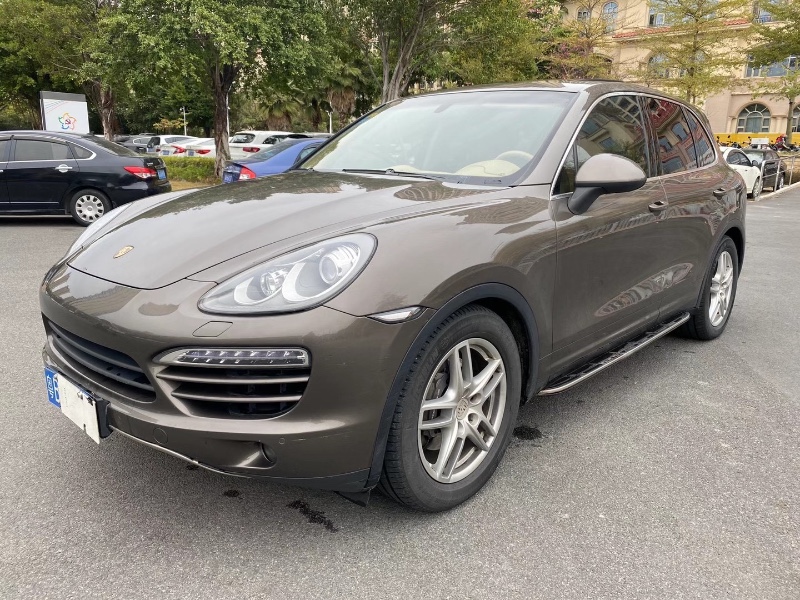 广州12年保时捷卡曼3