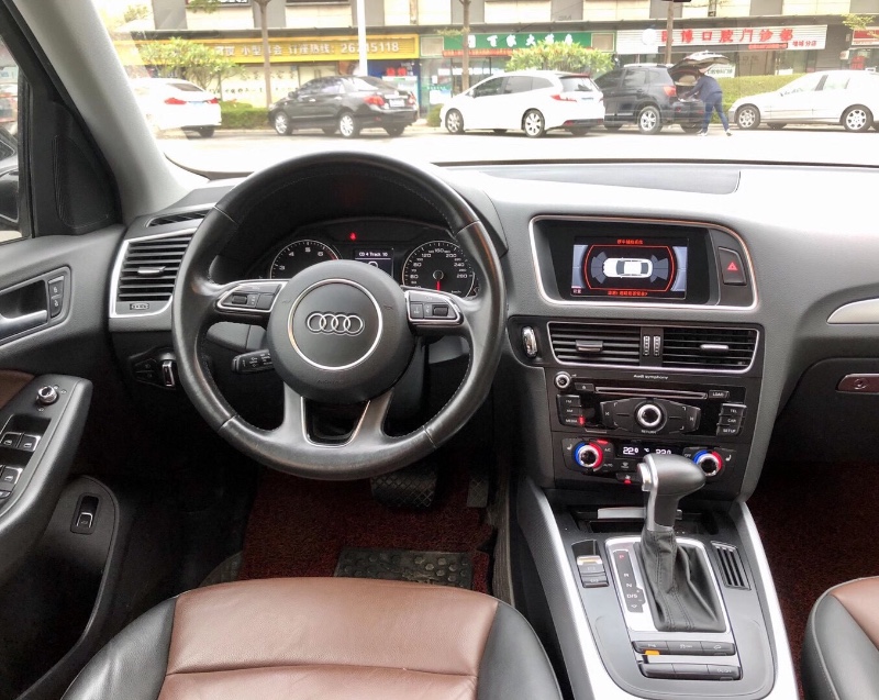 广州15年奥迪Q55