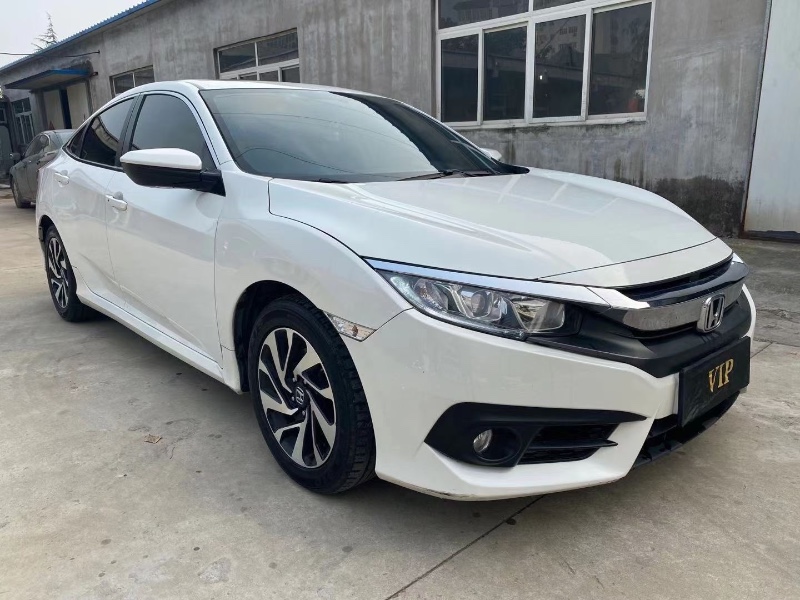 济宁18年本田思域4