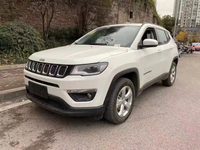 重慶20年Jeep指南者2