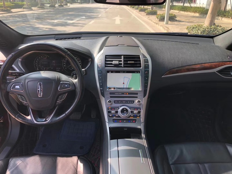中山18年林肯林肯MKZ1