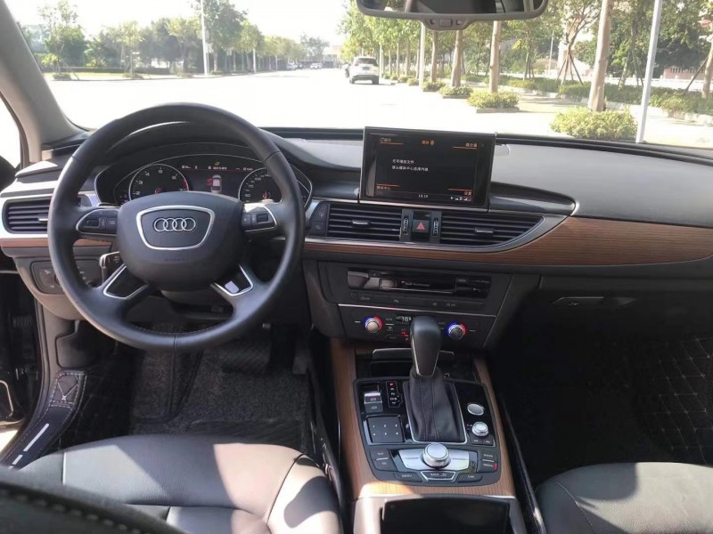 中山19年奥迪A6L1