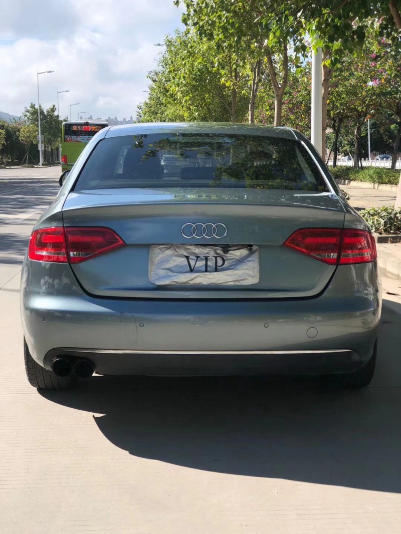 中山11年奥迪A4L6