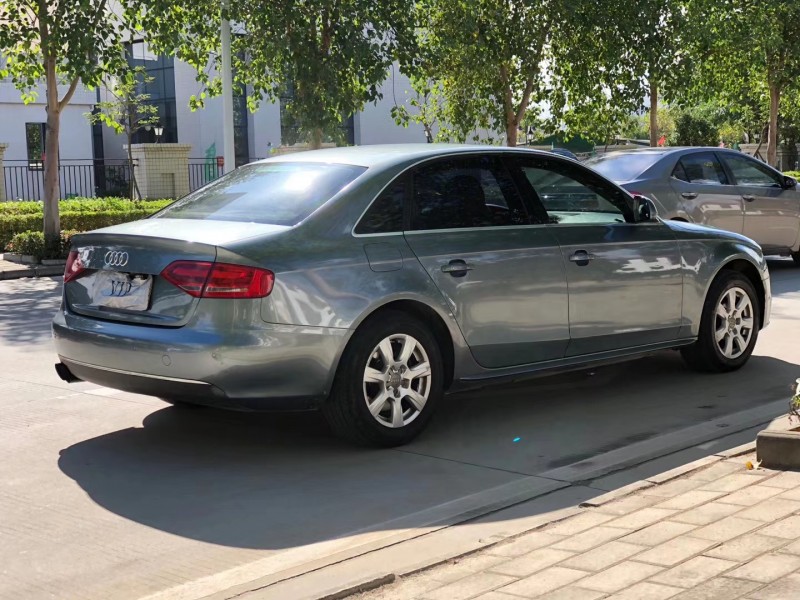 中山11年奥迪A4L5