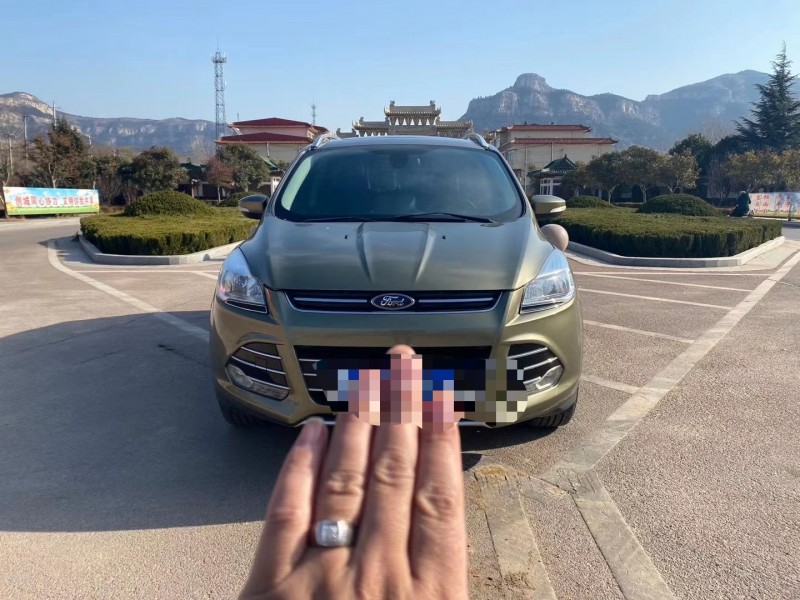 济南15年福特翼虎1