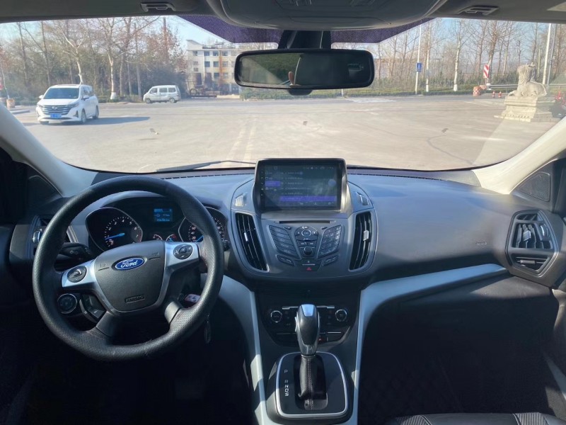 济南15年福特翼虎9