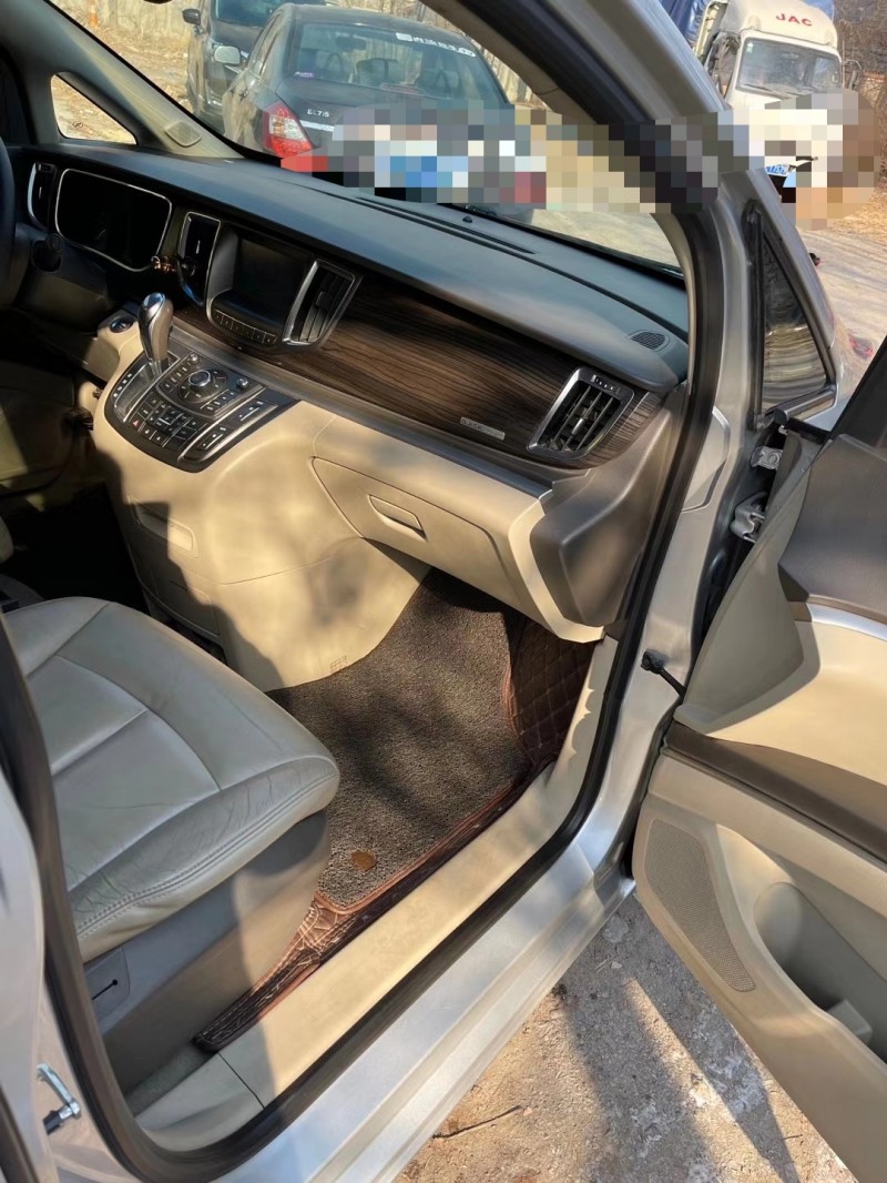 北京12年别克别克GL82