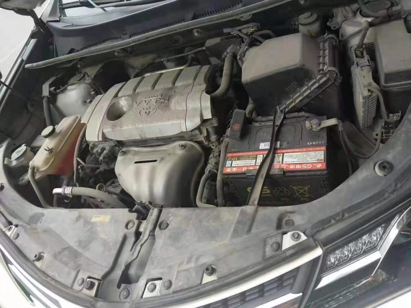 烟台13年丰田RAV4荣放4