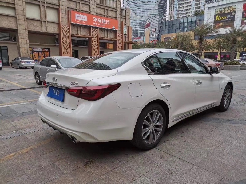 佛山20年英菲尼迪Q50L2