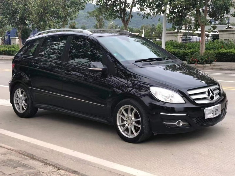 中山10年奔驰B8