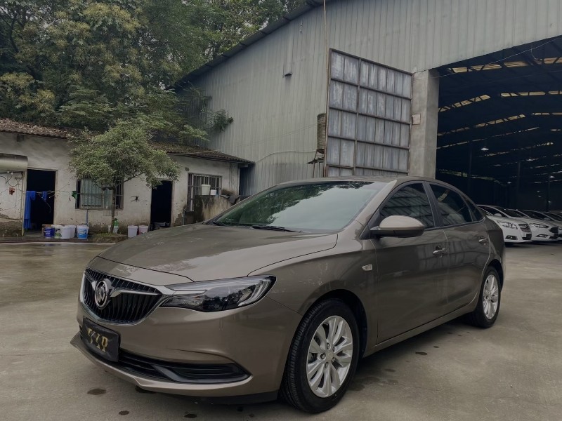 成都20年别克英朗GT8