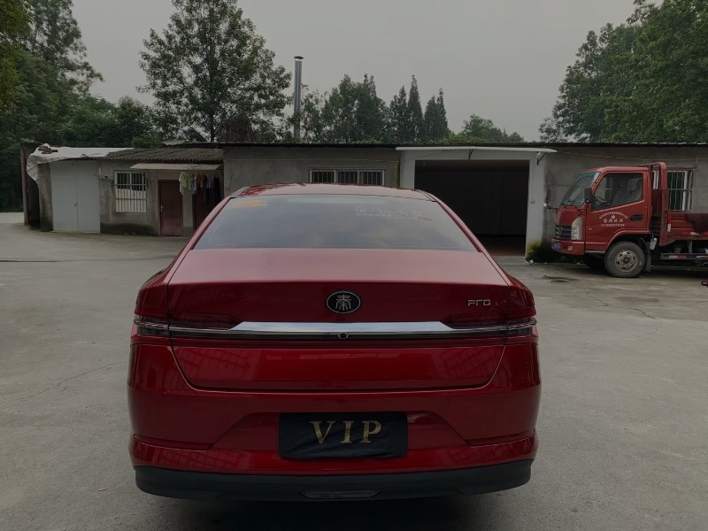 成都19年比亚迪秦2