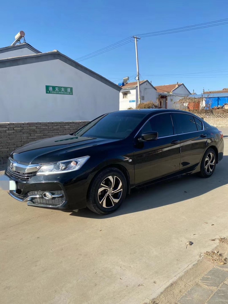 廊坊18年本田雅阁7