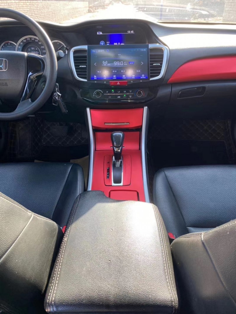 廊坊18年本田雅阁4