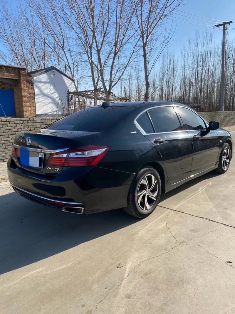 廊坊18年本田雅阁1