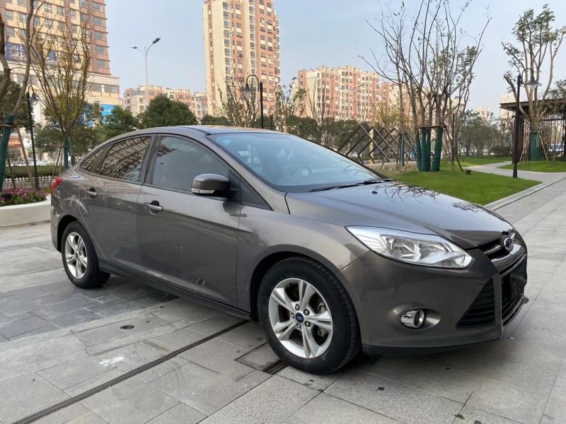 盐城14年福特福克斯8