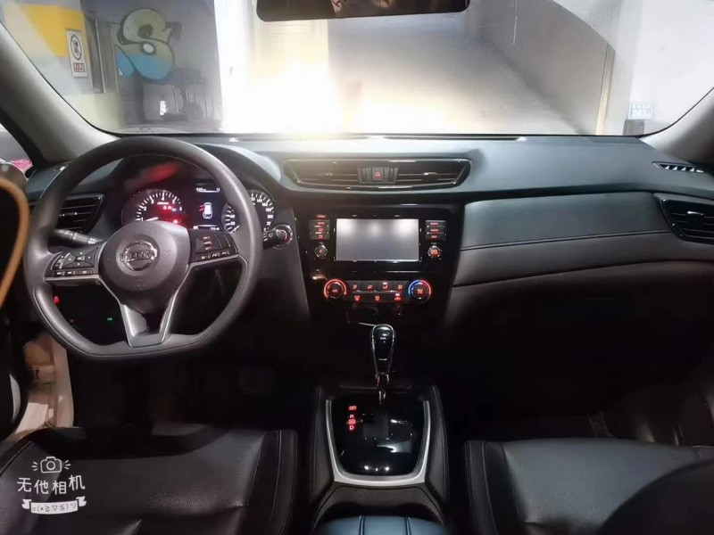 益阳18年日产奇骏5