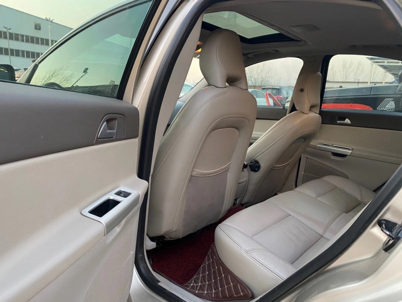 保定10年沃尔沃S405