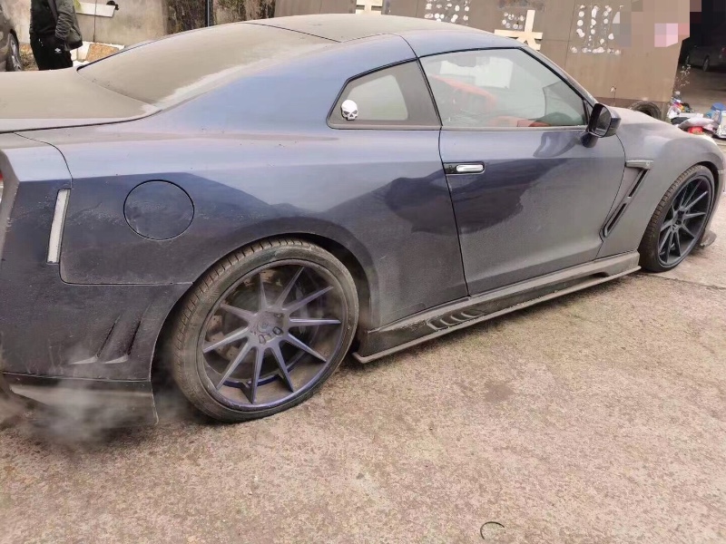 广州15年日产GT-R1