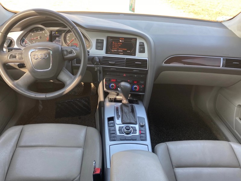 保定11年奥迪A6L5