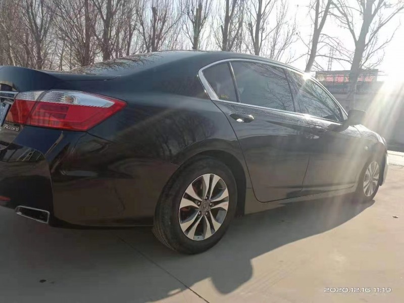 保定15年本田雅阁4