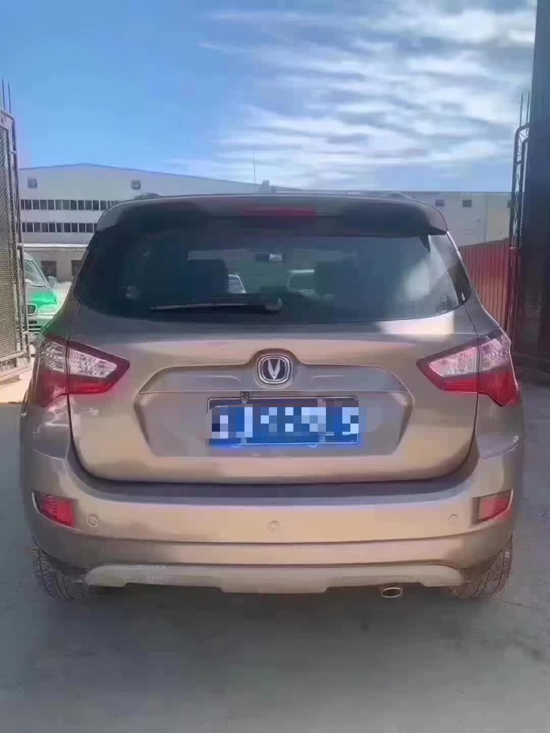 保定14年长安汽车长安CS354