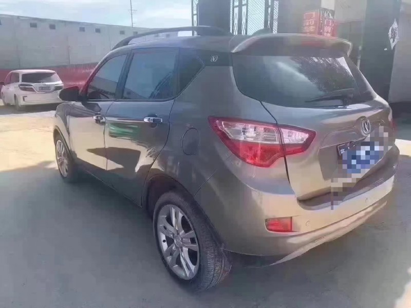 保定14年长安汽车长安CS355