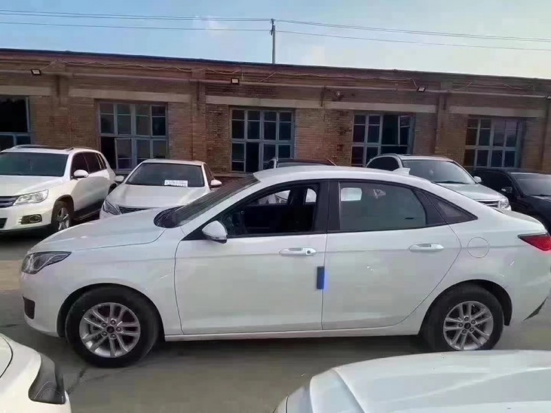 保定20年福特福睿斯1