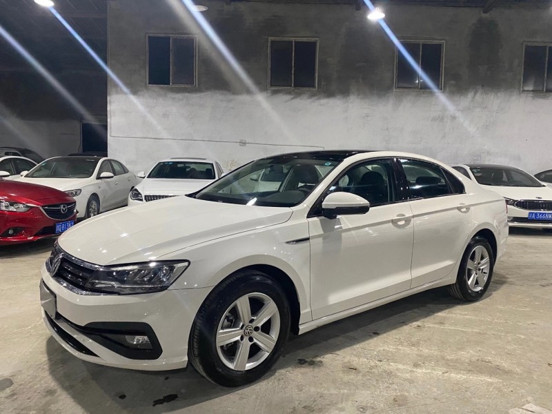 成都20年大众凌渡2