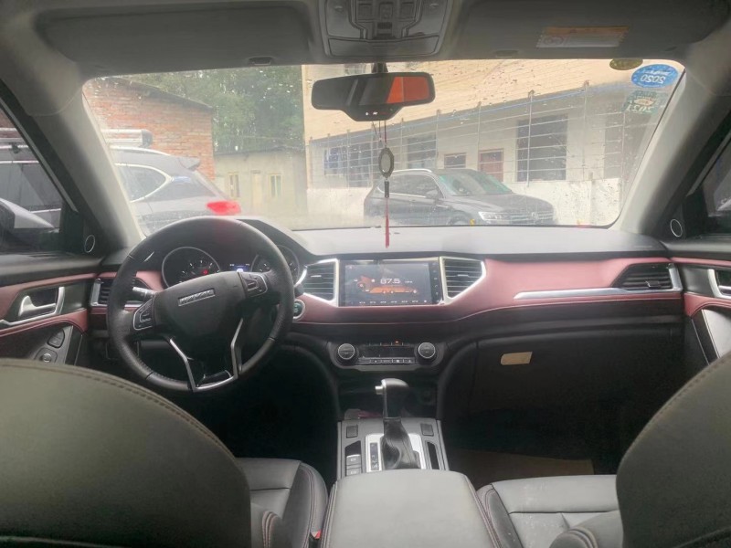 成都19年长城哈弗H65