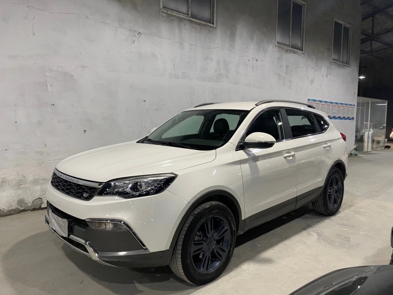 成都17年獵豹汽車CS102