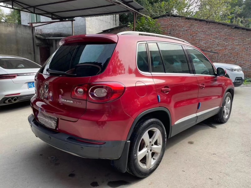 成都12年大众途观6