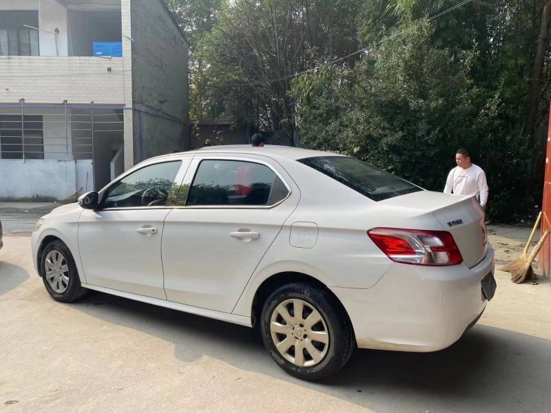 成都15年标致3017