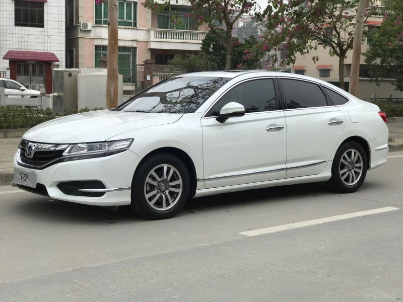 中山17年本田思铂睿7