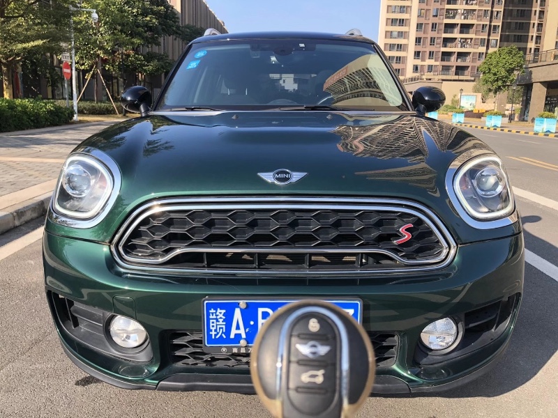 廣州17年寶馬MINI9