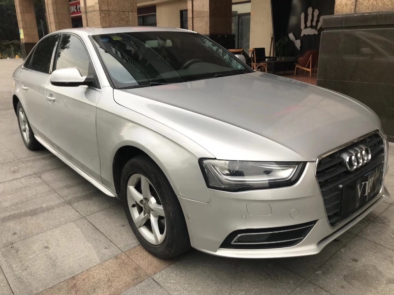 佛山13年奥迪A4L7