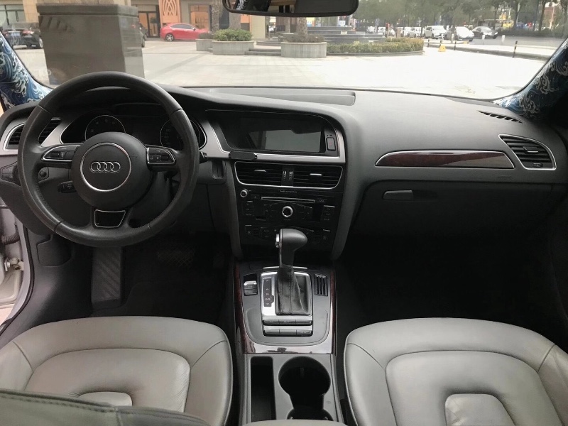 佛山13年奥迪A4L4