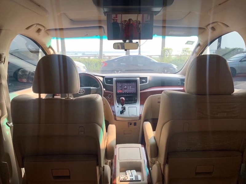 佛山11年丰田埃尔法6