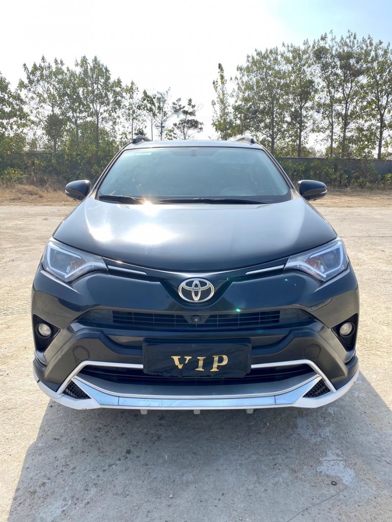 临沂17年丰田RAV4荣放1